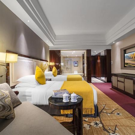 ג'יאנגמן Country Garden Phoenix Hotel Kaiping מראה חיצוני תמונה